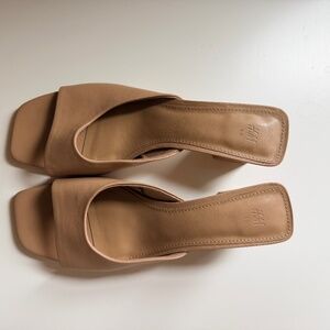 Tan Block Kitten Heels